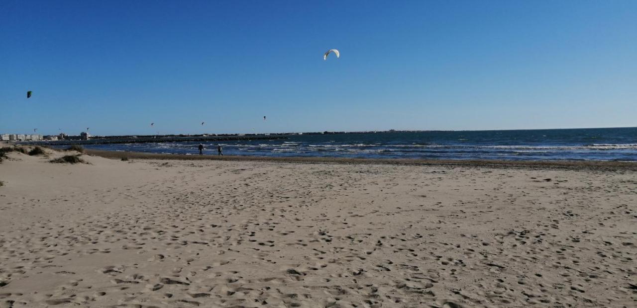 Grau Du Roi T2 Calme, Acces Plage + Parking 勒格罗-迪鲁瓦 外观 照片
